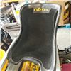 Image 1 : RIB TECH BUCKET SEAT