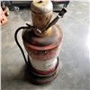 Image 1 : PNEUMATIC GREASER W/ 3/4 BARREL OF GREASE