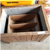 Image 2 : WOOD PLANTER BOX