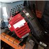 Image 2 : TROY BILT GAS BACKPACK LEAF BLOWER