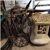 Image 2 : GARDEN SOLAR LIGHTS AND METAL GARDEN DECOR