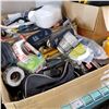 Image 2 : 2 BOXES, SHOP HARDWARE, AND BATTERIES