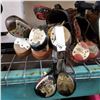 Image 2 : VINTAGE GOLF CLUBS AND BAGS
