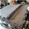 Image 2 : LOT OF HEAVY DUTY INTERLOCKING FLOOR MATS