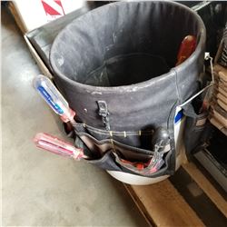 TOOL BUCKET W. BUCKET ORGANIZER AND CONTENTS