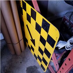 CONSTRUCTION SIGN