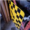 Image 1 : CONSTRUCTION SIGN