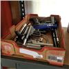 Image 1 : TRAY OF PAINTBALL GUNS