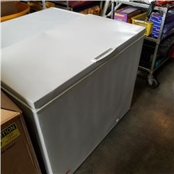 FRIGIDAIRE DEEP FREEZE