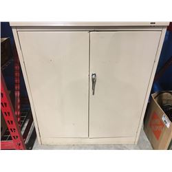 2 DOOR METAL LOCKING CABINET WITH KEY