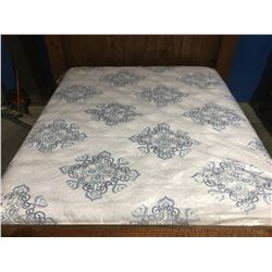 MOUNT DANA LTD CALIFORNIA KING SIZE MATTRESS & BOXSPRING SET