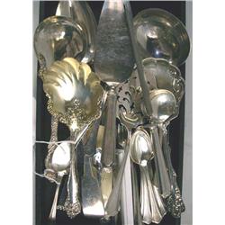 A MISCELLANEOUS GROUP OF FLATWARE ITEMS Including