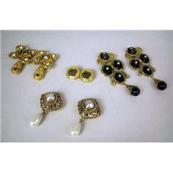 FOUR PAIR OF COSTUME JEWELRY EAR CLIPS INCLUDING 