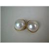 Image 1 : A PAIR OF 14KT YELLOW GOLD AND PEARL EARRINGS