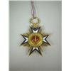 Image 1 : A YELLOW GOLD AND BLUE AND WHITE ENAMEL STAR-FORM