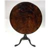 Image 1 : A GEORGE II FIGURED MAHOGANY TILT-TOP TEA TABLE E