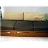 Image 1 : A CONTEMPORARY THREE CUSHION DAY BED