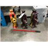 Image 1 : 3 RED & YELLOW 5 TON FRAME JACKS