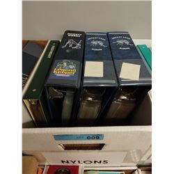 BOX LOT OF 4 X BINDERS OF HOCKEY CARDS