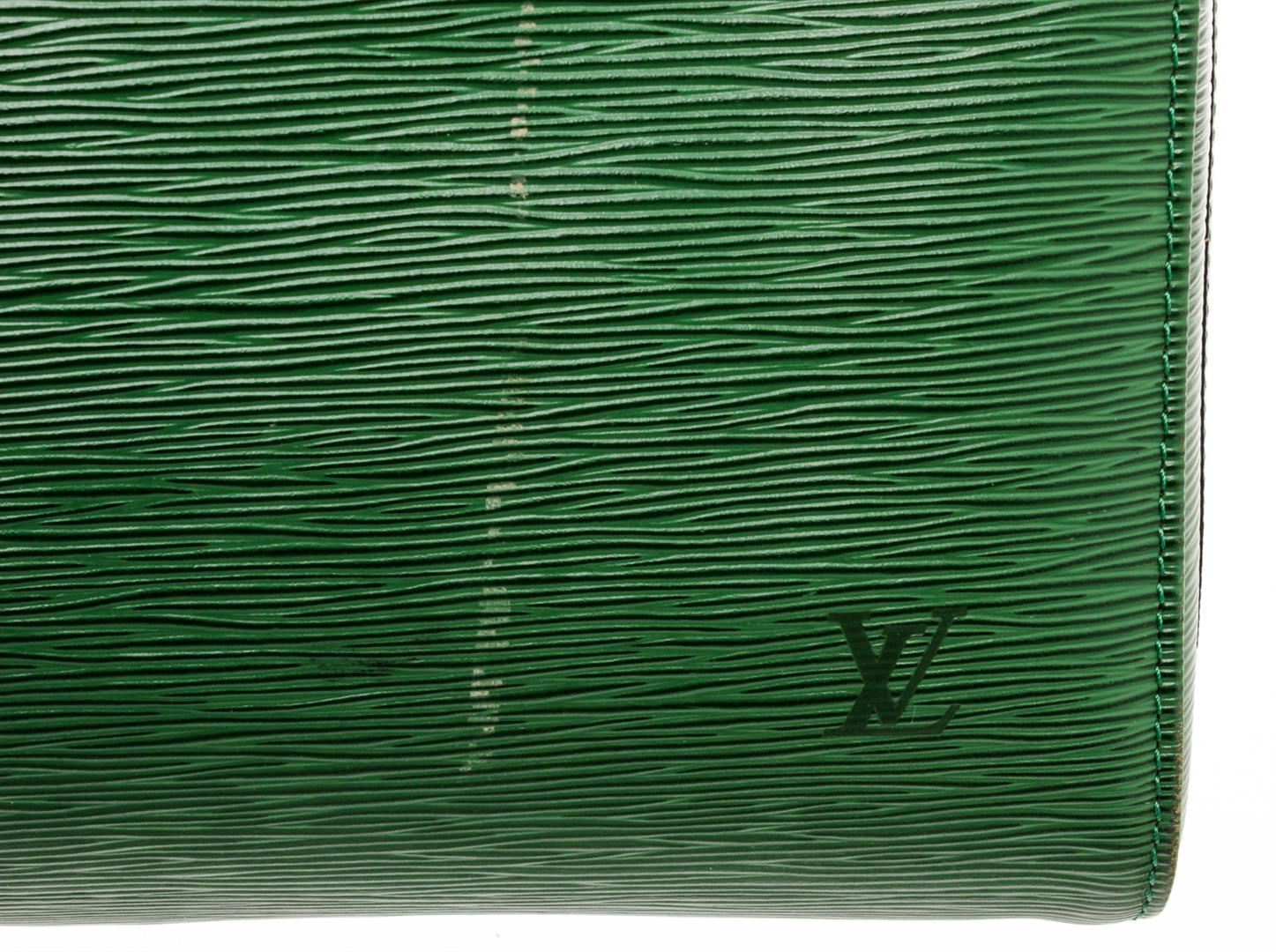 Louis Vuitton Green Epi Leather Keepall 55 cm Duffle Bag Luggage