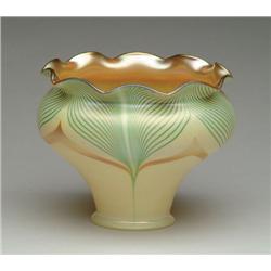 STEUBEN ART GLASS SHADE