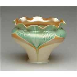 STEUBEN ART GLASS SHADE