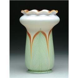 LARGE STEUBEN ART GLASS SHADE