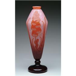 CHARDER CAMEO VASE