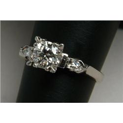 DIAMOND AND PLATINUM RING