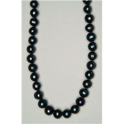 BLACK PEARL NECKLACE