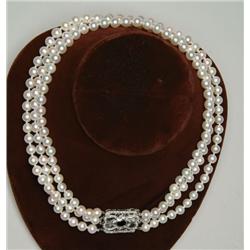 THREE STRAND CULTURED PEARL NECKLACE