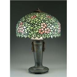 LEADED GLASS TABLE LAMP