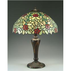 LEADED GLASS TABLE LAMP