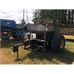 JOHN DEERE 216 POTATOE PLANTER WITH QUADRIS APPLICATOR & FERTILIZER ATTACHMENT