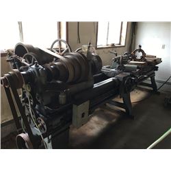 R.K LEBLOND METAL LATHE OHIO USA COMPLETE WITH ROLLING RACK UNIT OF PARTS & ACCESSORIES