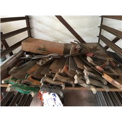 SHELF LOT OF ASSORTED HAND SAWS, WOOD PLANERS, NAIL PULLERS ECT.