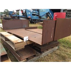 SKID OF HEAVY STEEL MATERIAL