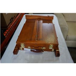 WOOD FOLDING EASEL