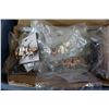 Image 3 : TOTE OF ASSORTED BANGLES, NECKLACES, AND OTHER JEWELLERY