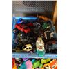 Image 3 : 2 TRAYS OF KIDS TOYS - SOME VINTAGE