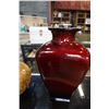 Image 2 : CERAMIC AND GLASS VASE