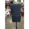 Image 2 : PAIR OF BOSE SPEAKERS ON STANDS
