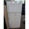 Image 1 : WHITE MAYTAG FRIDGE