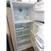 Image 2 : WHITE MAYTAG FRIDGE