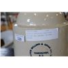Image 2 : MEDALTA POTTERIES VANCOUVER MILLING AND GRAINCO CHICKEN FEEDER