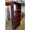 Image 2 : 6FT MAHOGANY BOOKSHELF