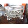Image 2 : VINTAGE PRESSED GLASS FOOT CENTRE BOWL AND CAKE PLATTER
