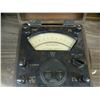 Image 2 : Test Equipment