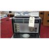 Image 1 : Radio