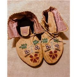 Plains Beaded Moccasins